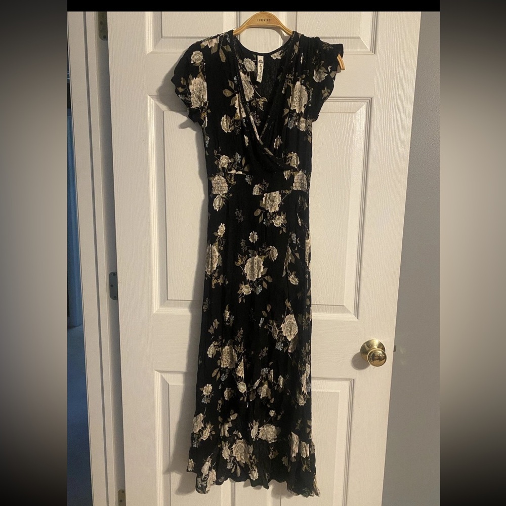 American Rag Black and Cream Floral Maxi Dress